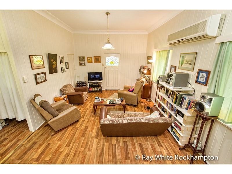 9 Peltophorum Street, Koongal QLD 4701