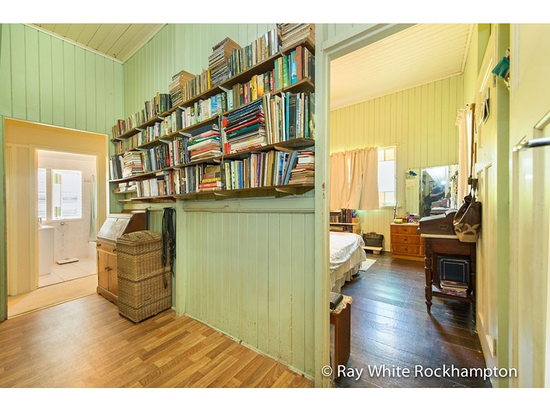 9 Peltophorum Street, Koongal QLD 4701