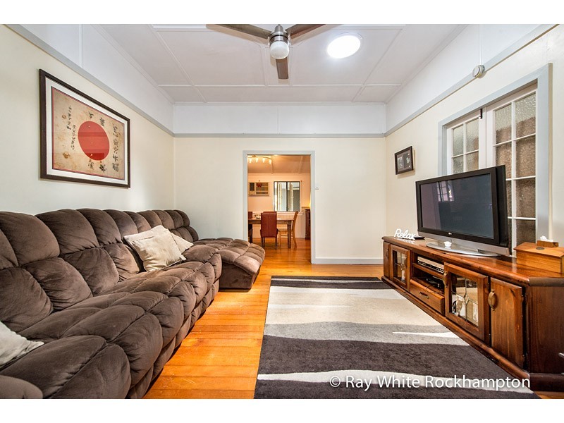 141 Elphinstone Street, Berserker QLD 4701