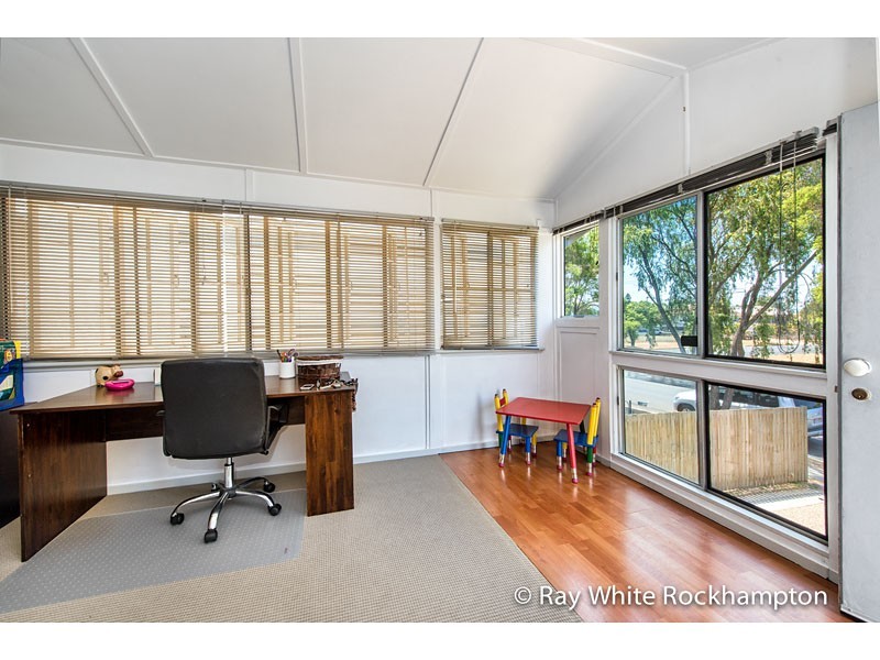 141 Elphinstone Street, Berserker QLD 4701