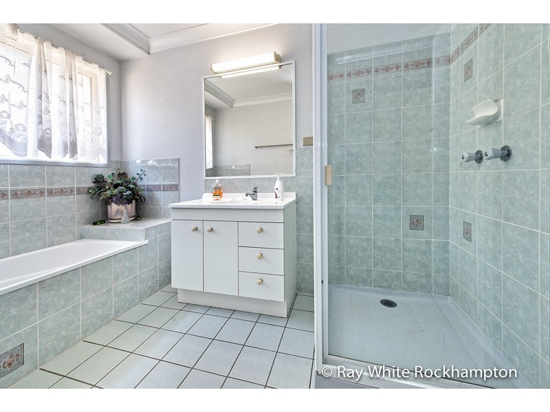 6 Davey Avenue, Frenchville QLD 4701