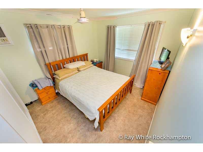 19 Harriette Street, Park Avenue QLD 4701