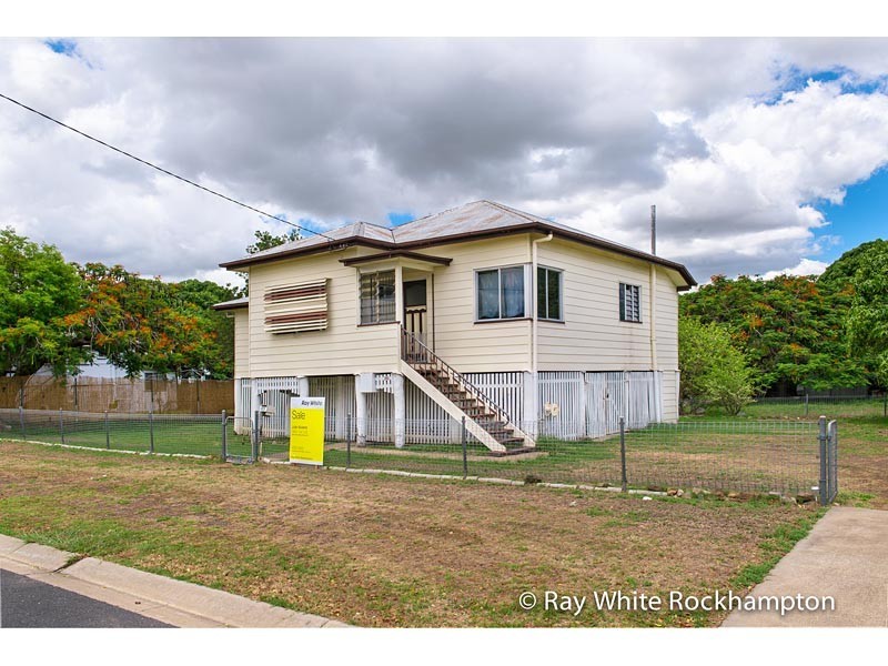 293 Pine Street, Berserker QLD 4701