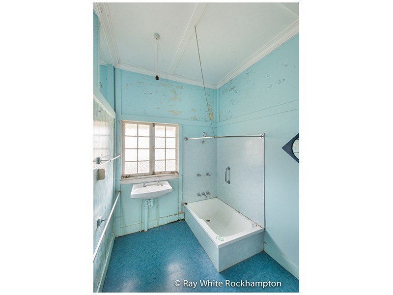 107 Nobbs Street, Berserker QLD 4701