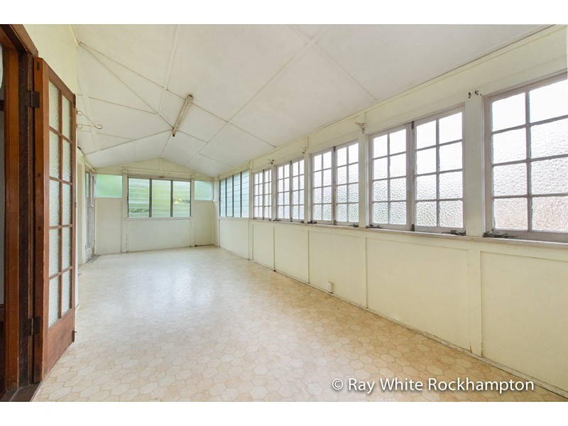 107 Nobbs Street, Berserker QLD 4701