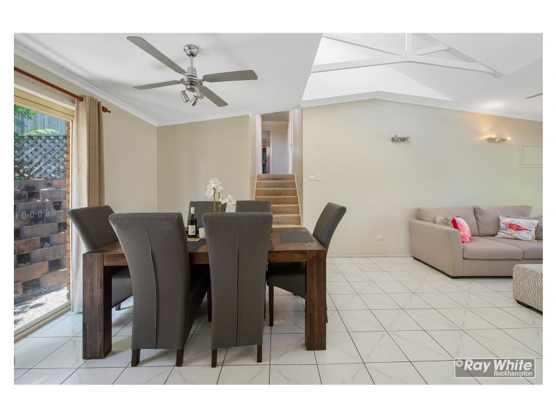 17 Jeffries Street, The Range QLD 4700