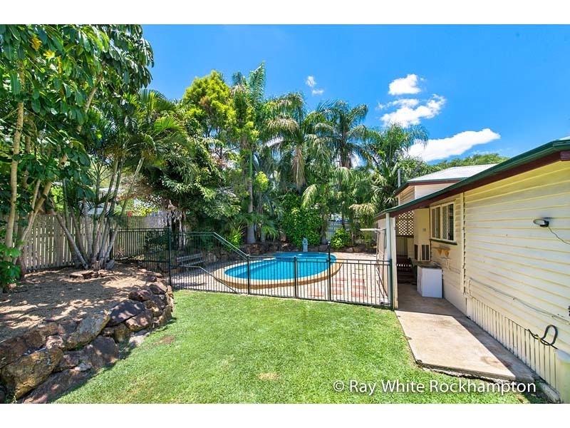 367 Rockonia Road, Koongal QLD 4701