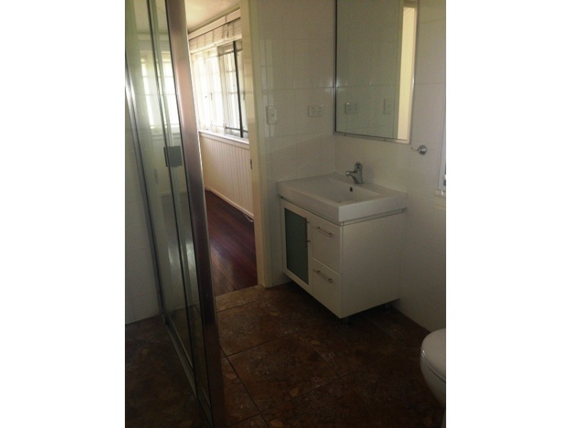 18 Penlington Street, Allenstown QLD 4700