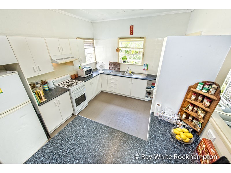 45 Albert Street, The Range QLD 4700