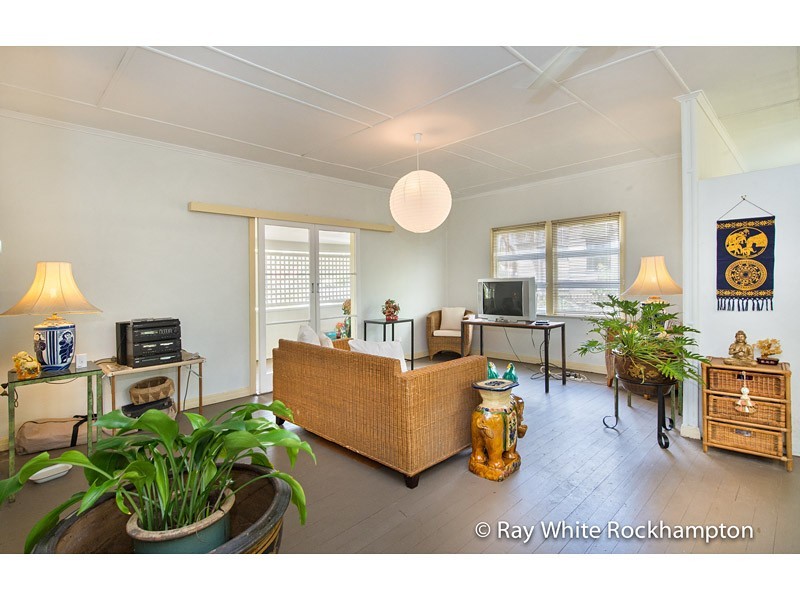 45 Albert Street, The Range QLD 4700