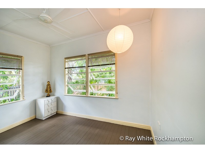 45 Albert Street, The Range QLD 4700