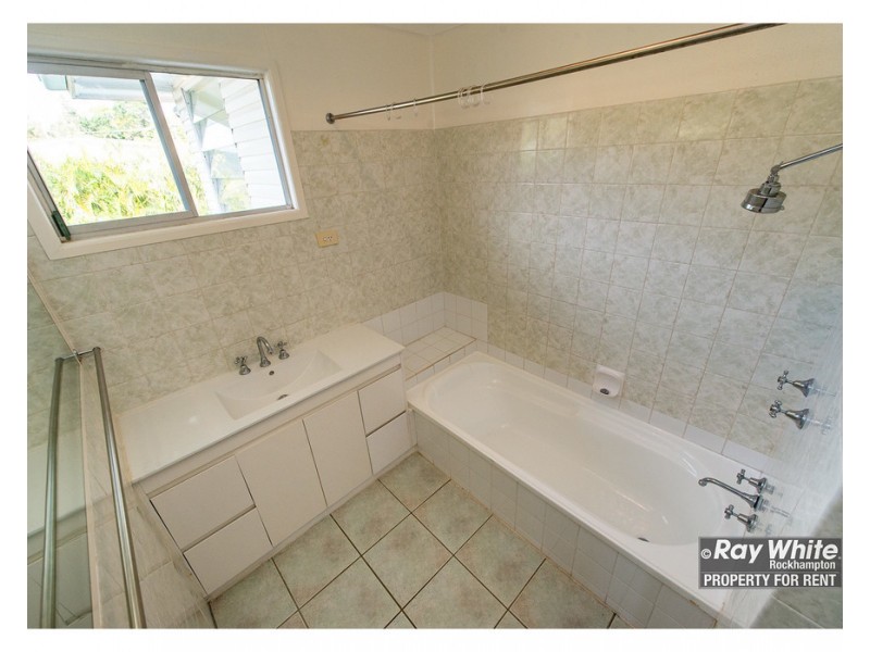 384 Duthie Avenue, Frenchville QLD 4701