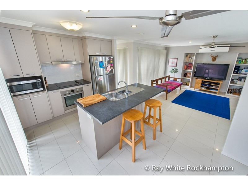 10 Cunningham Court, Gracemere QLD 4702