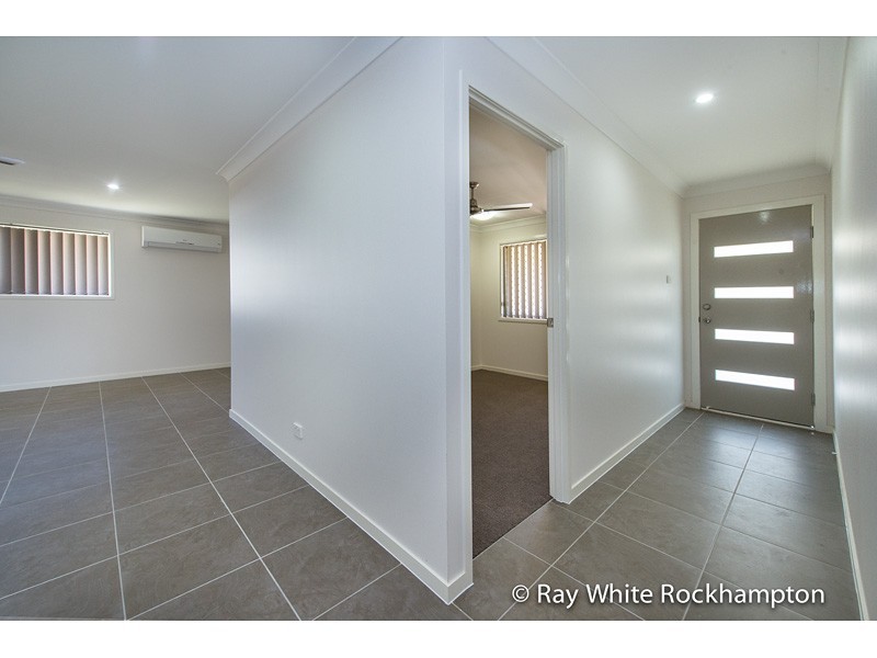 40 Brosnan Crescent, Parkhurst QLD 4702