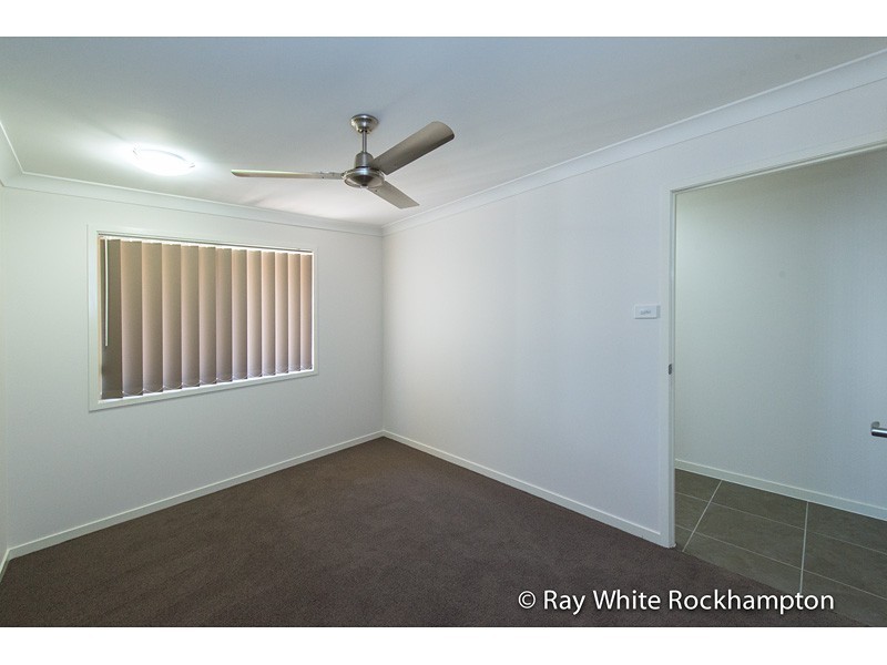 40 Brosnan Crescent, Parkhurst QLD 4702