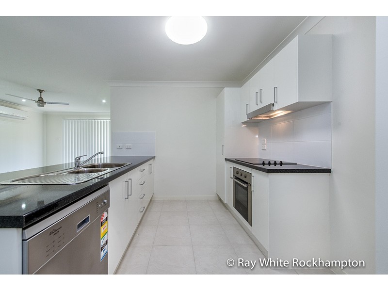 38 Brosnan Crescent, Parkhurst QLD 4702
