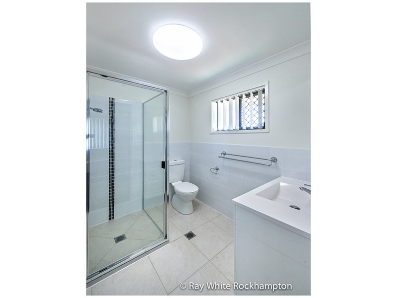 38 Brosnan Crescent, Parkhurst QLD 4702