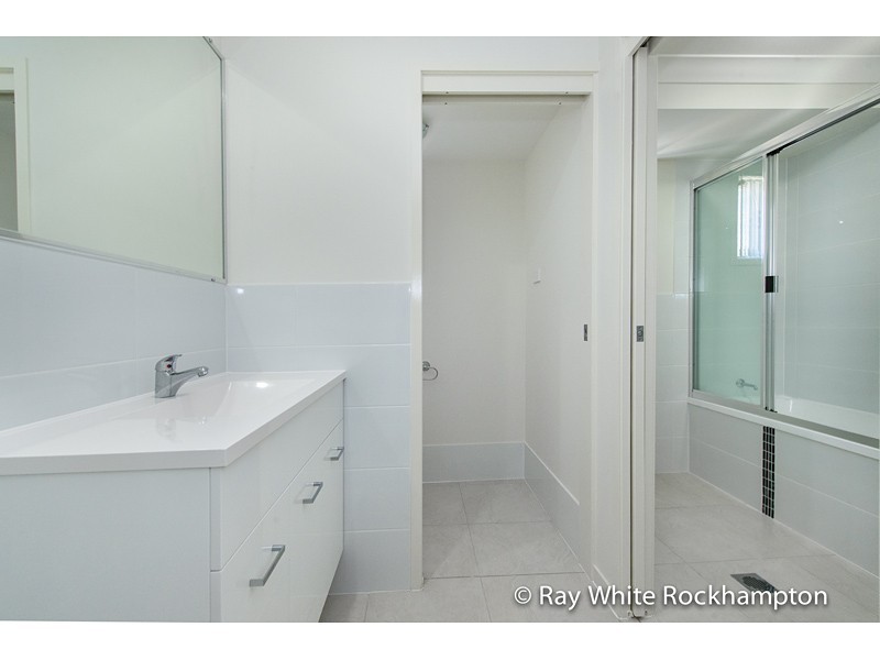 38 Brosnan Crescent, Parkhurst QLD 4702