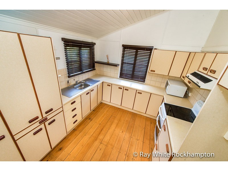 23 Peterson Street, West Rockhampton QLD 4700