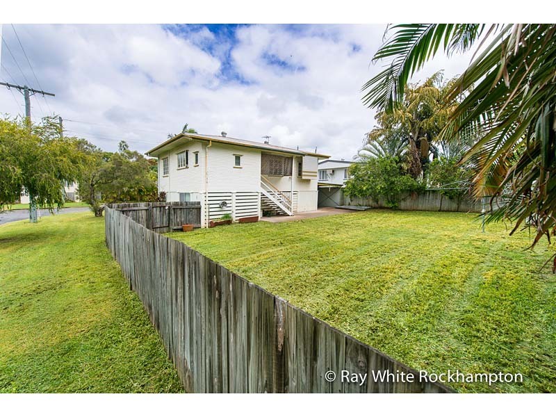 193 High Street, Berserker QLD 4701