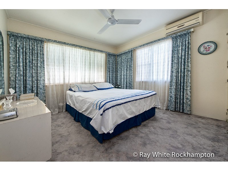 23 Kerr Street, Park Avenue QLD 4701