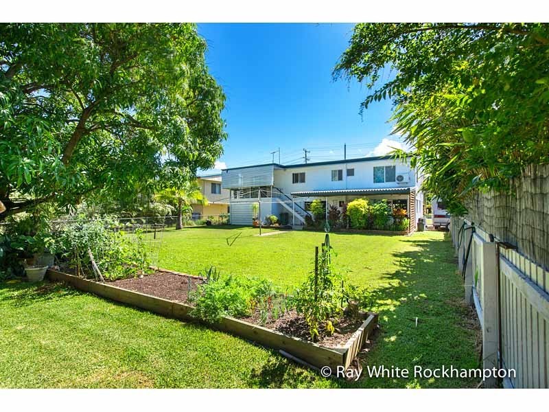 23 Kerr Street, Park Avenue QLD 4701