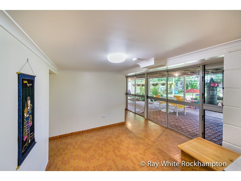 208 High Street, Berserker QLD 4701