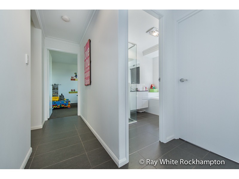 20 Corella Drive, Gracemere QLD 4702