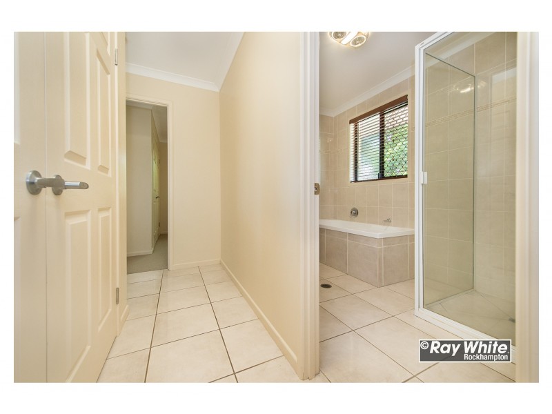 6 Connemara Drive, Kawana QLD 4701