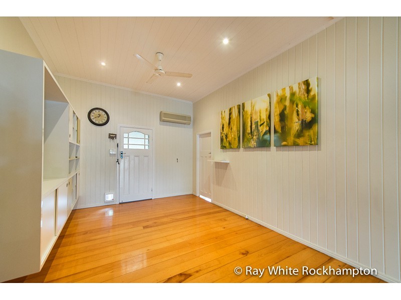 52 Penlington Street, The Range QLD 4700