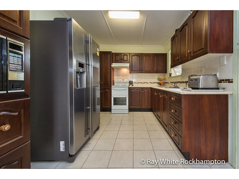 26 Denning Street, Park Avenue QLD 4701