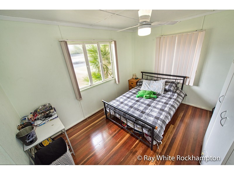 26 Denning Street, Park Avenue QLD 4701