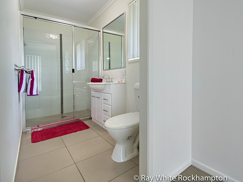 38 James Street, Gracemere QLD 4702