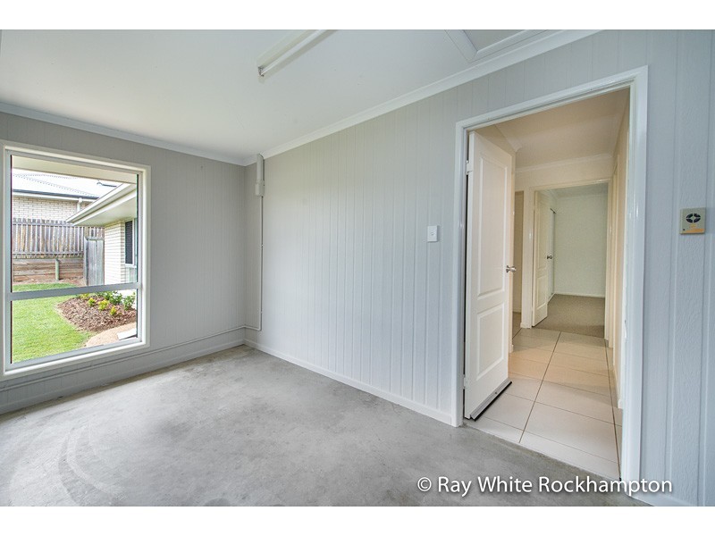 38 James Street, Gracemere QLD 4702