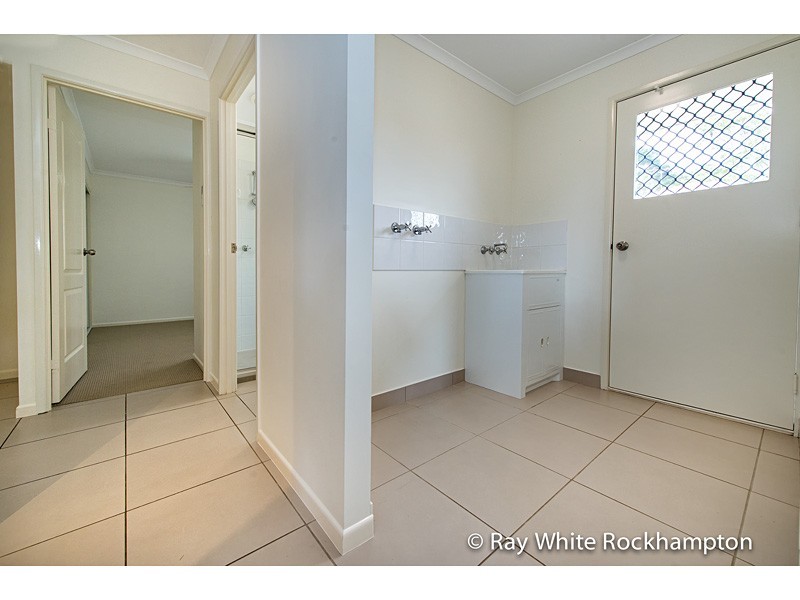 38 James Street, Gracemere QLD 4702