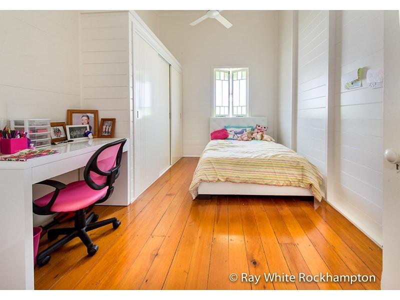 86 Caroline Street, The Range QLD 4700