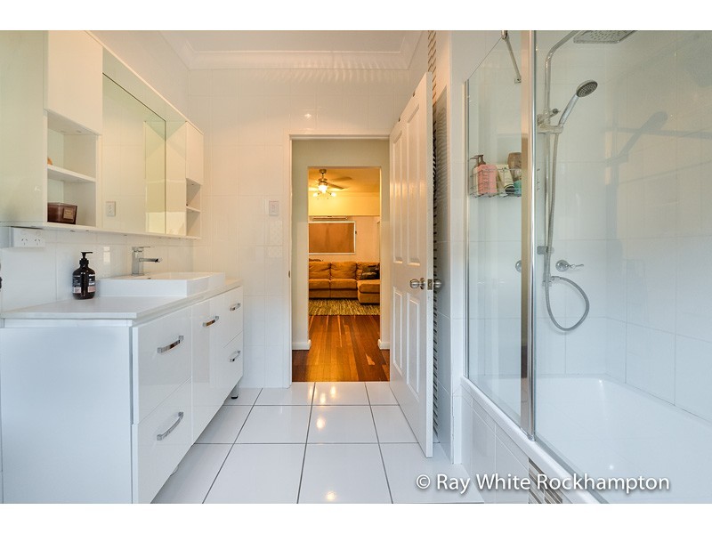 52 Pennycuick Street, West Rockhampton QLD 4700