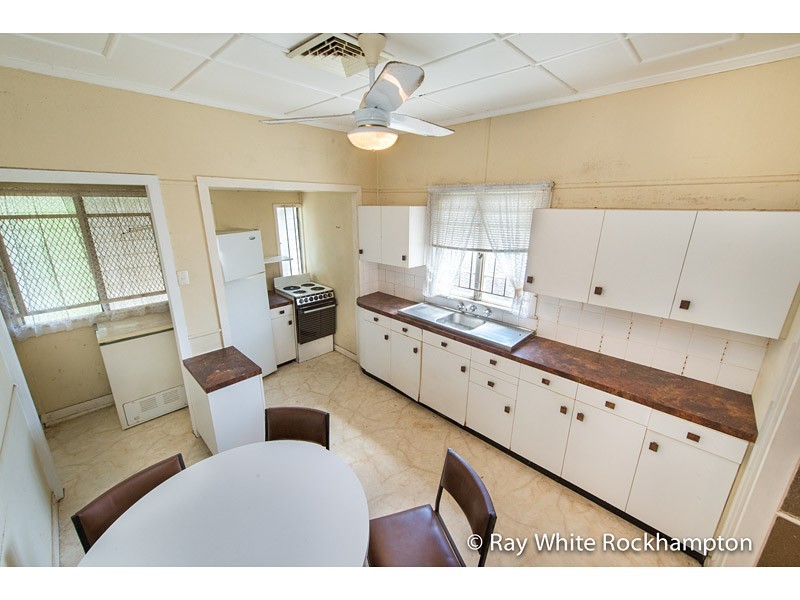 30 Harrow Street, West Rockhampton QLD 4700