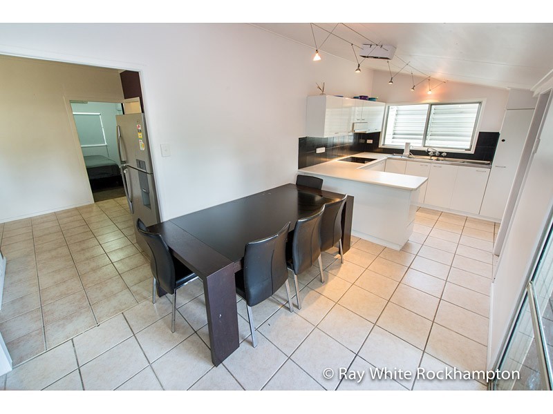 166 Rodboro Street, Berserker QLD 4701