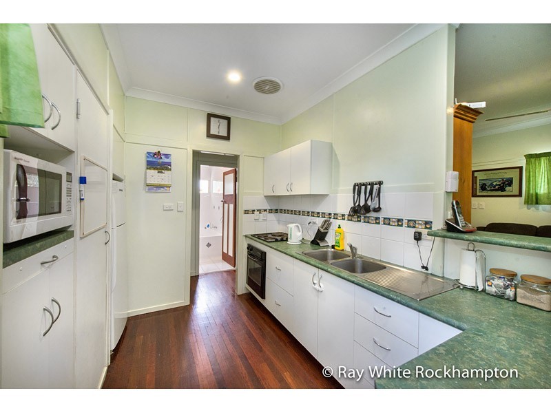 148 Simpson Street, Berserker QLD 4701