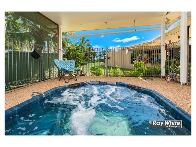 75 Fons Drive, Glendale QLD 4711