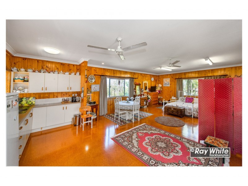 75 Fons Drive, Glendale QLD 4711