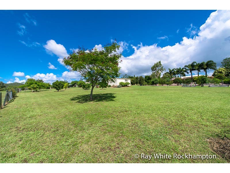 27-29 Perrott Drive, Rockyview QLD 4701