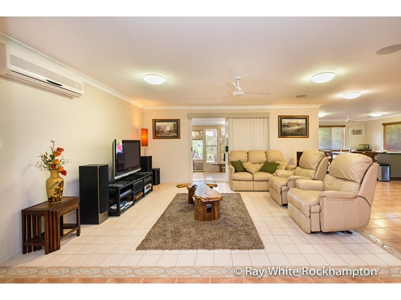 27-29 Perrott Drive, Rockyview QLD 4701