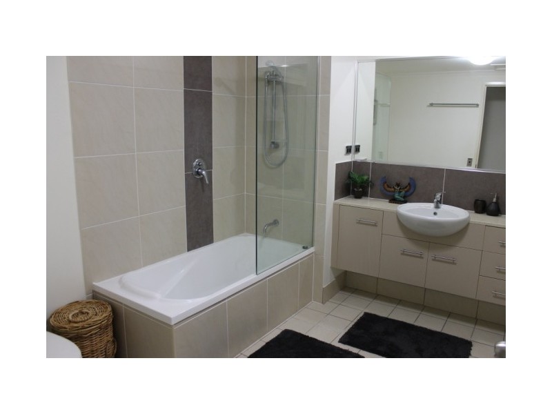 504/6 Victoria Parade, Rockhampton City QLD 4700