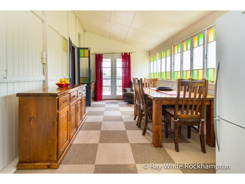 27 Jones Street, Wandal QLD 4700