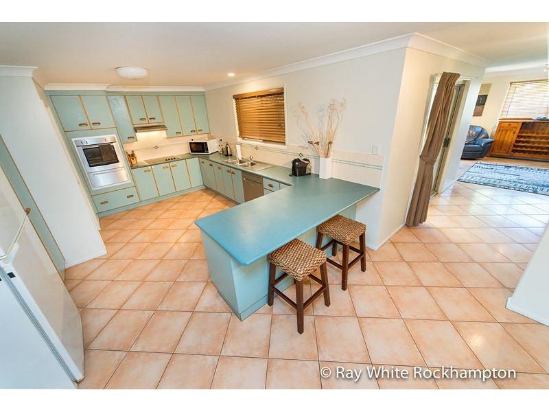 26 Hutchings Street, Gracemere QLD 4702