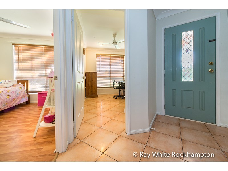 26 Hutchings Street, Gracemere QLD 4702