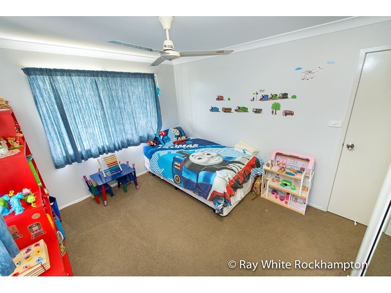 50 Wackford Street, Park Avenue QLD 4701