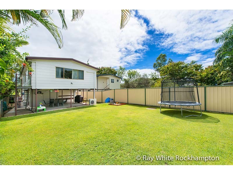 50 Wackford Street, Park Avenue QLD 4701